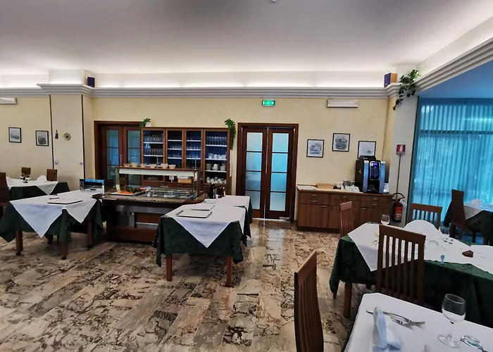 Hotel Pine Beach