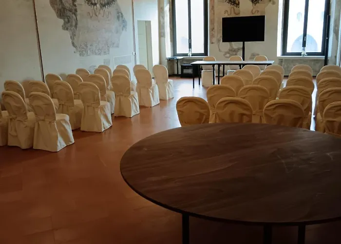 Cà Uberti Palace Hotel
