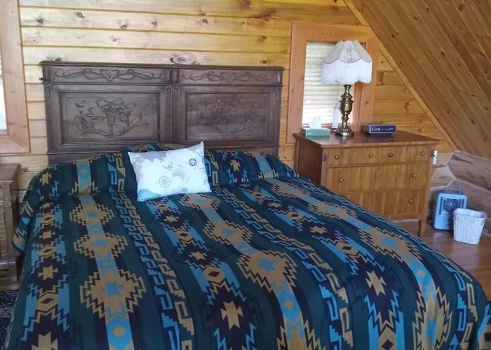 Hearthstone Elegant Lodge