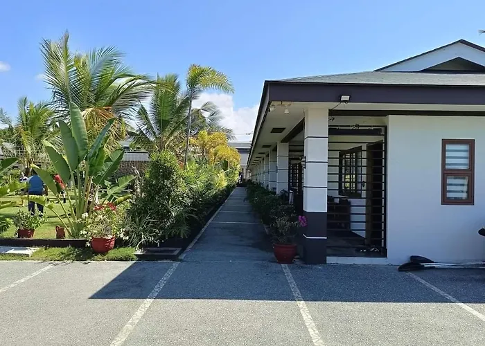 Marand Beach Resort