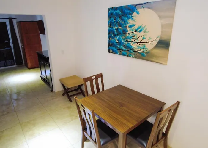Suites Casa Blanca