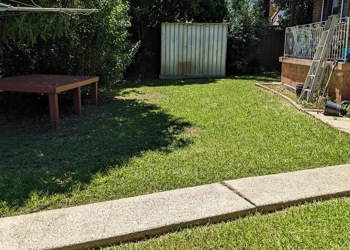 Bidwill Gardens - 2 Rooms A Private Room With A King-Size Bed Or Open Lounge Room Floor Mattress Shared Bathroom Free Kitchen Essentials Free Laundry Facilities Fast Nbn Wifi Hdtv Netflix, Youtube, Kayo Meal And Transport Service Available