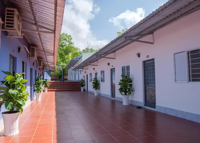 Nhà Nghỉ Vườn Oải Hương LAVENDER GARDEN GUEST HOUSE