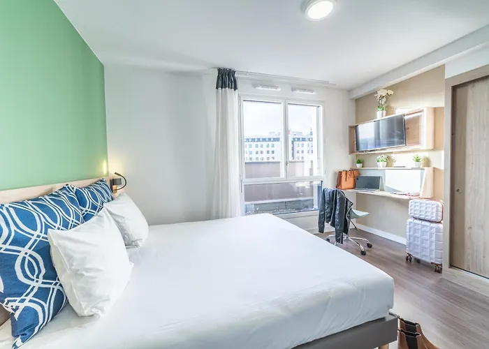 Break & Home Clermont-Ferrand - Les Carmes Dechaux Appart'Hotel