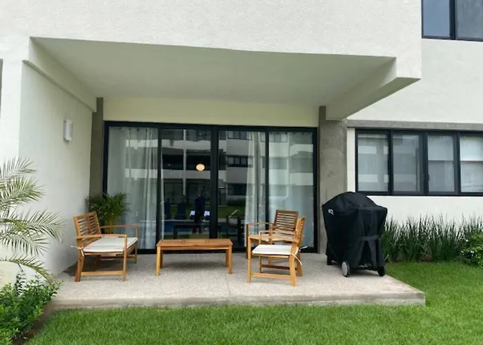 Nuevo Vallarta Lovely 2 Bedroom Condo Pool Front