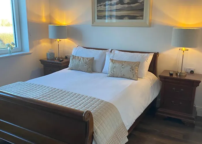 Ashlee Lodge, Shanagarry P25K6R6 Near Ballymaloe Cookery School & Garryvoe Hotel