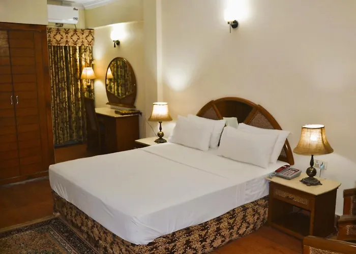 Pak Continental Hotel