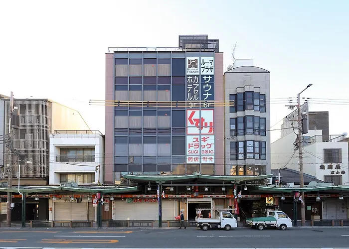 Sauna & Capsule Hotel Rumor Plaza