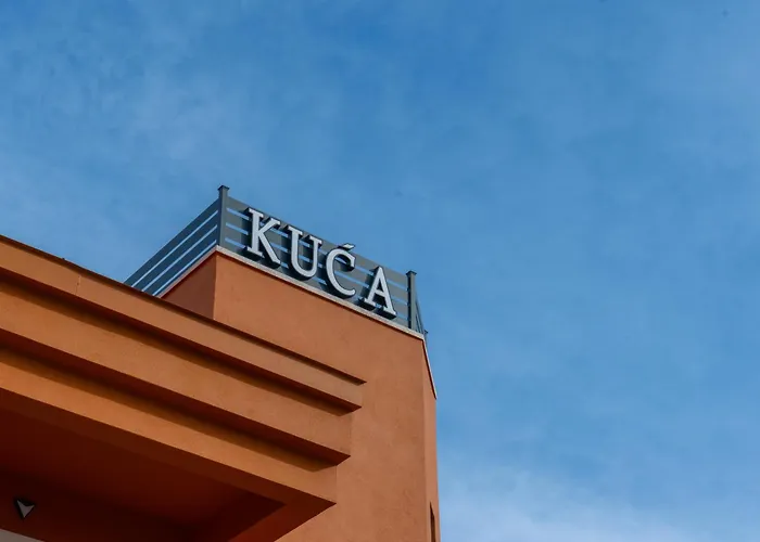 Kuca Urla