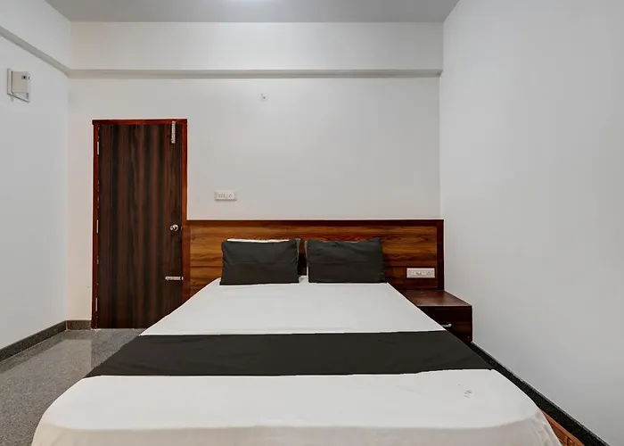 Oyo Hotel Bungalow Inn Lodging & Boarding