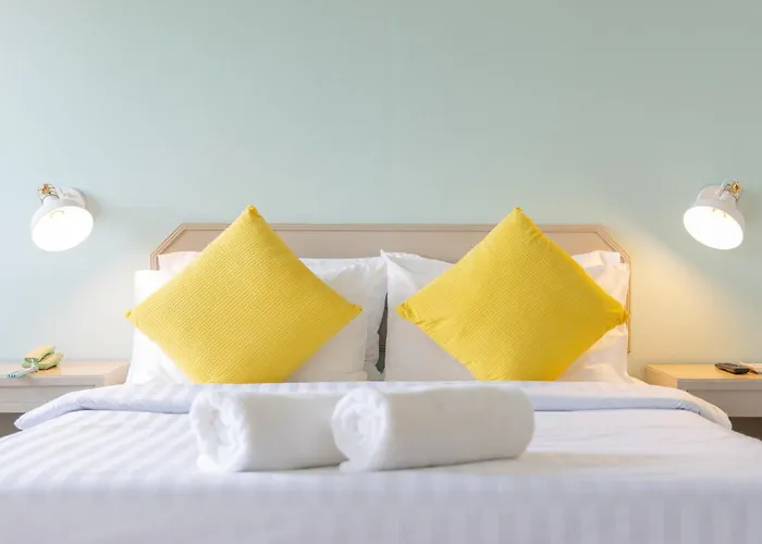 Green Palace Hotel