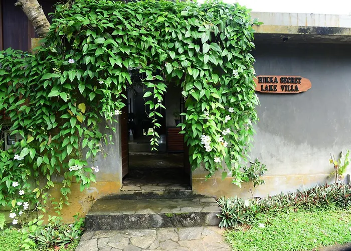 Hikka Secret Lake Resort