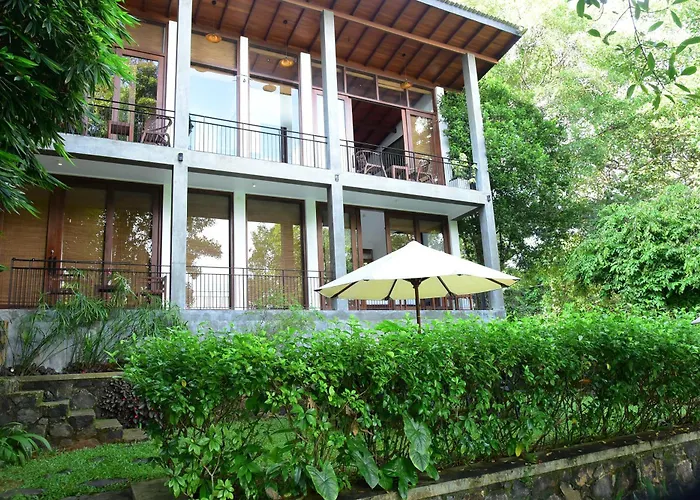 Hikka Secret Lake Resort