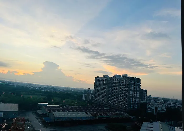1Bedroom With Balcony Taguig Near Bgc Mc Kinley