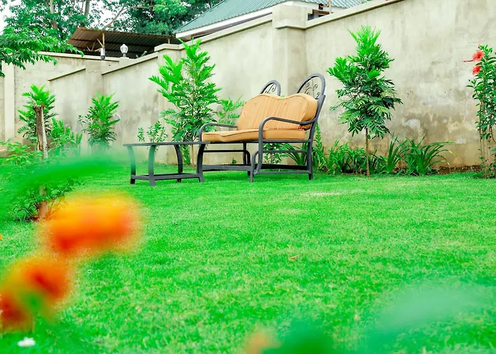 Wademac Arusha Inn Hotel