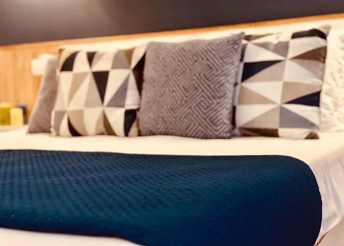 B&B The Sea - Family Rooms - Free Parking