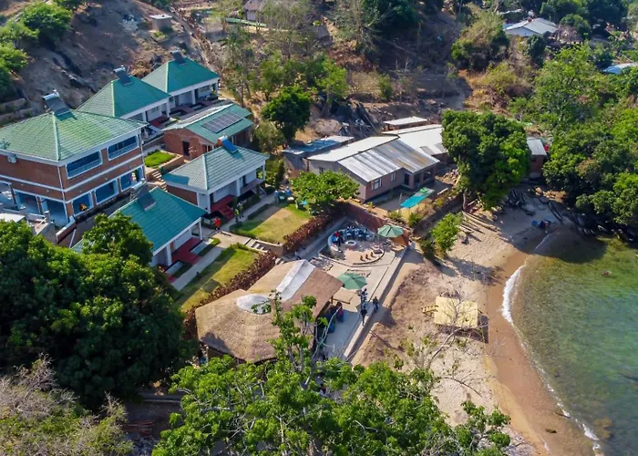 Ndau Lodge