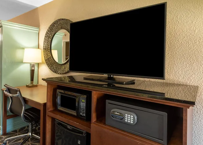Baymont By Wyndham Mcallen Pharr