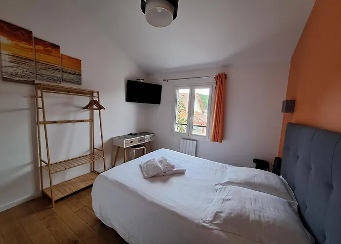 Hotel L'Auberge Canaulaise