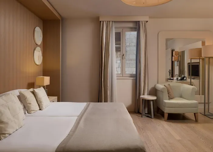 Art Hotel Kalelarga