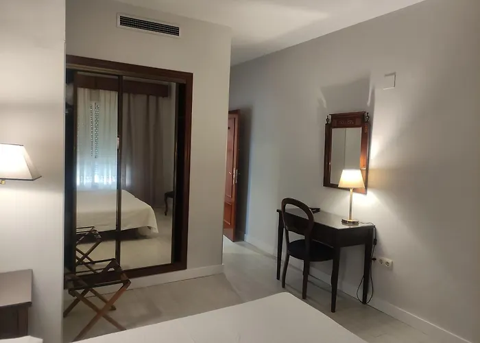 Hotel Iberia Plaza America