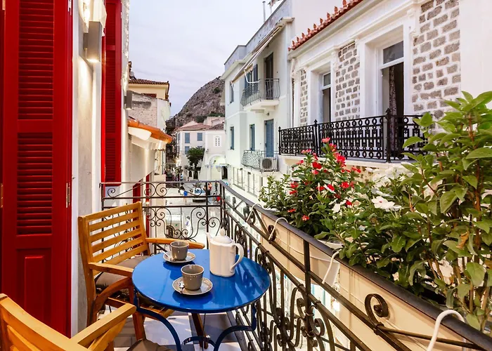 Danae Hotel
