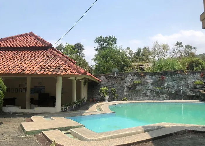 Hotel Pantai Mutiara