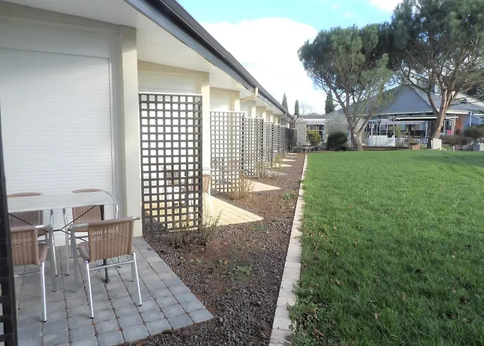 Logis Hotel Restaurant Le Jardin Delice