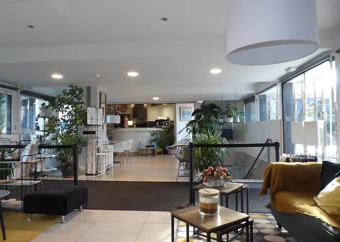 Logis Hotel Restaurant Le Jardin Delice