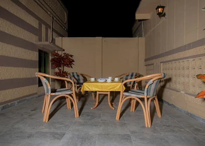 Hotel White Season Gulberg