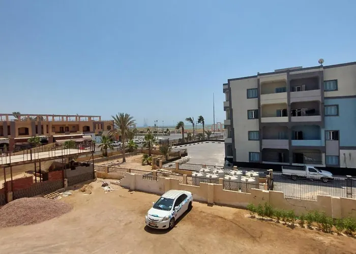 Delmon Hotel