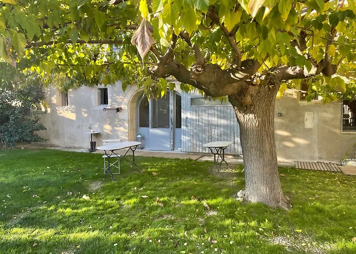 Maison Tara Verte Au Mas Montredon
