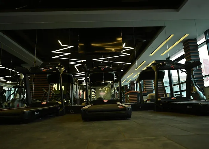 Royal Day Plaza Hotel