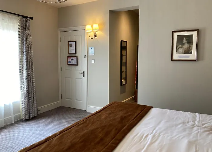 The Cross-Keys Hotel