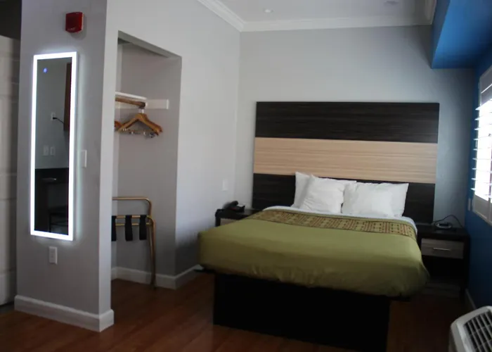 Rodeway Inn & Suites Hayward - Oakland South