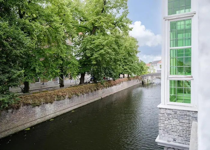 Canal View Hotel Ter Brughe By Cw Hotel Collection