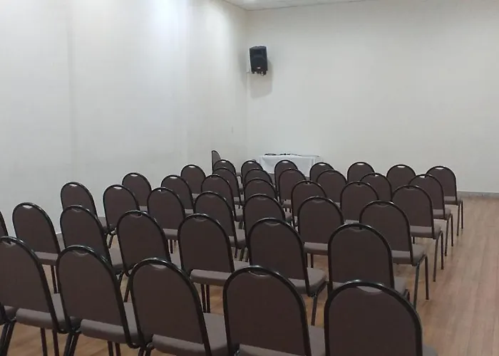 Pratti Hotel