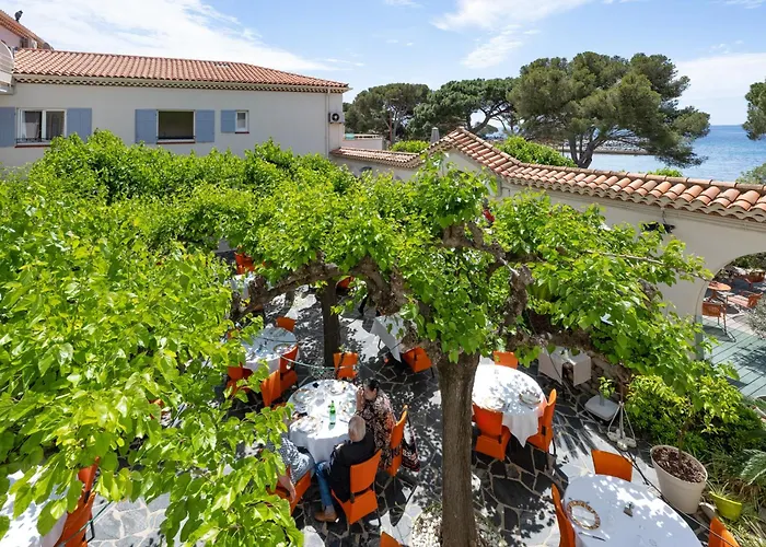Logis Hotel Le Provencal Rest Les Muriers