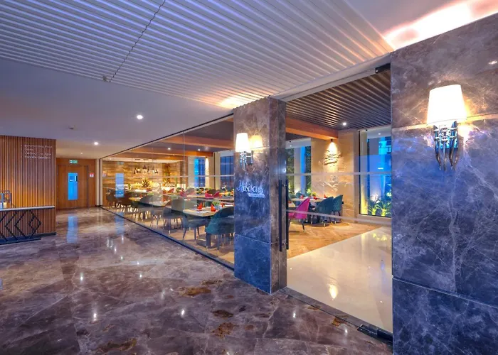 Royale Sarovar Portico Agra