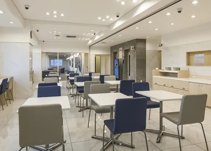 Toyoko Inn Nagano-Eki Higashi-Guchi