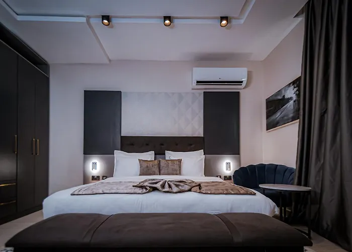 Wali'S Suites