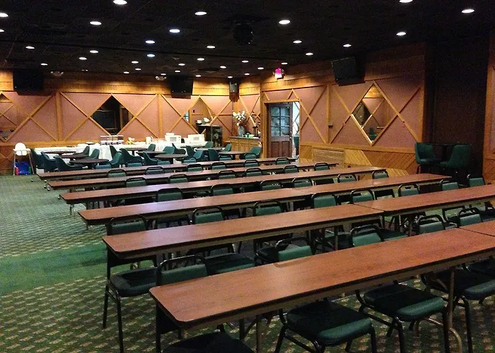 Economy Inn Youngstown
