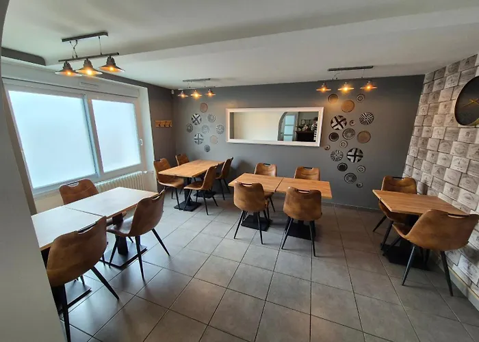Berry Hotel La Chatre