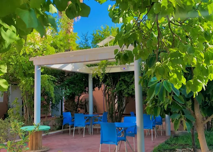 Hotel L'Arganier D'Ammelne-Tafraout