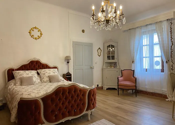 Maison 1823 - Suites De Charme A Garons