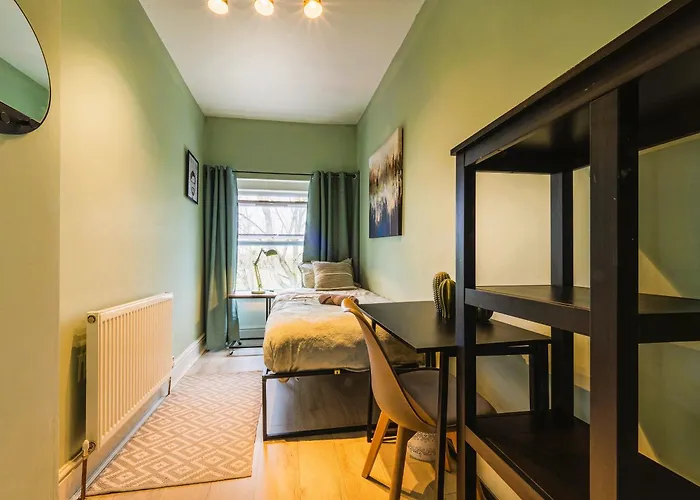 Botanic Rooms