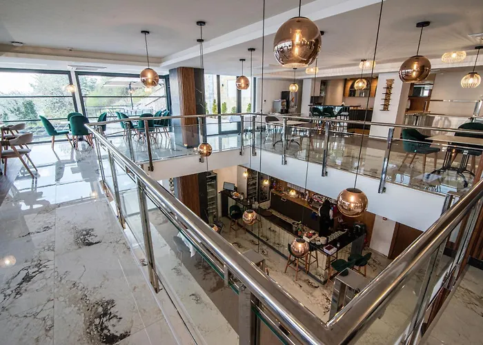 Dishli Hotel & Spa