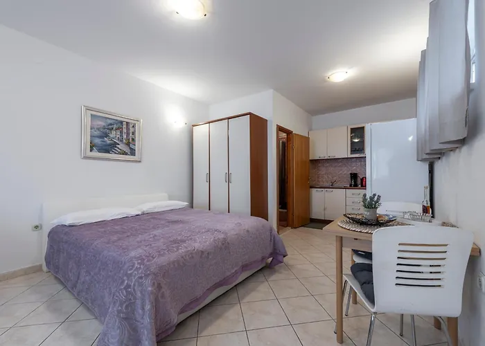 Apartment Italia