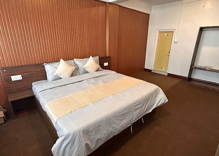 The Valaya Hotel