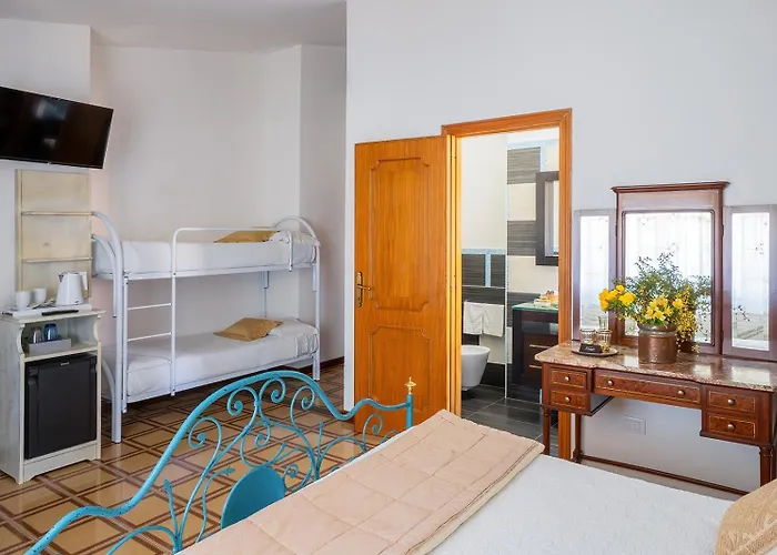 Hotel Su Barchile